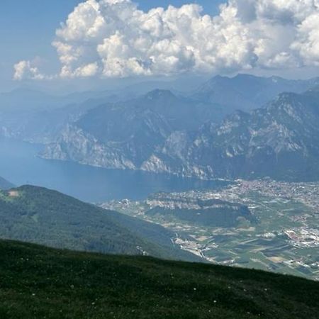 Alloggio Turistico Molu Apartment Gavazzo Nuova Ngoại thất bức ảnh